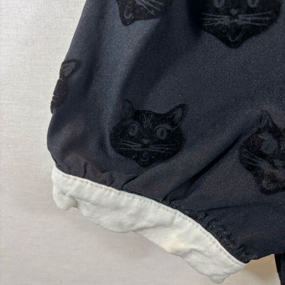 Girl’s Collectif X ModCloth Black Velvet Cat Blouse with White Collar Size 6 - Picture 6 of 8